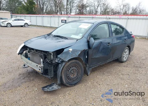 2016 Nissan Versa 1.6 S+ из США, поврежденный, VIN 3N1CN7AP8GL855421